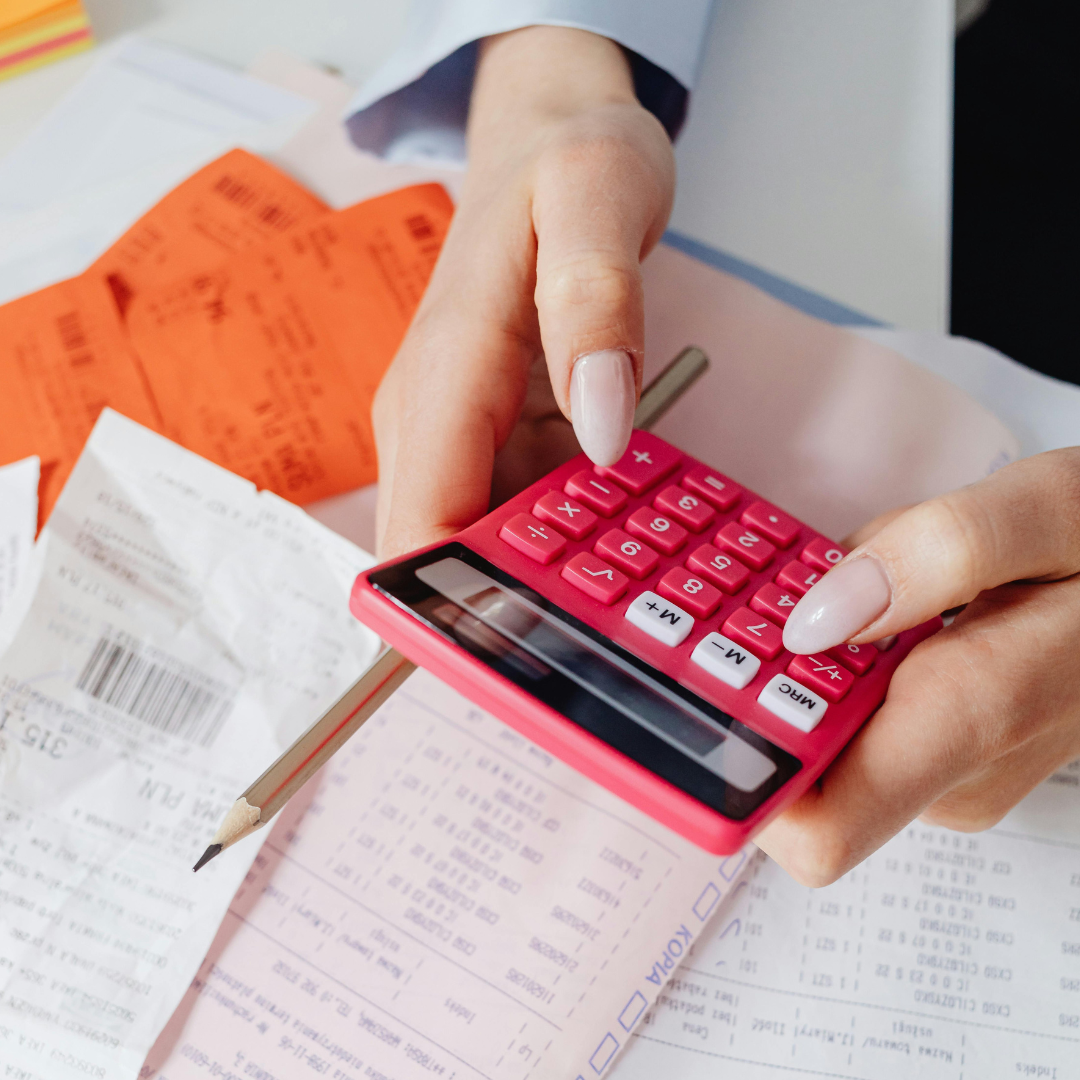 C&oacute;mo Calcular el ROI en Inversiones Inmobiliarias del Reino Unido: Gu&iacute;a Completa de Rendimiento